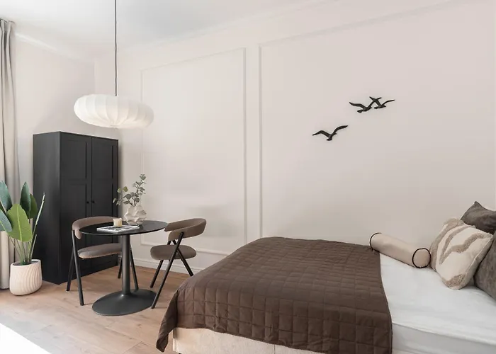 Factory Helska 아파트